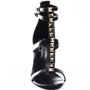 Jessica Simpson – Ains